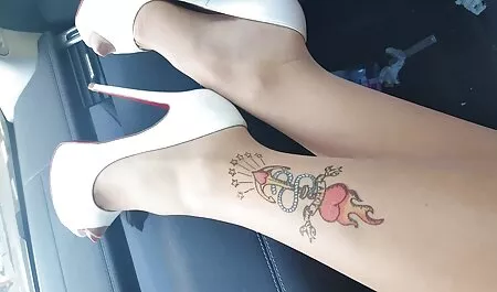 سرخ لعنتی روی مبل. زیرنویس فارسی فیلم سکسی