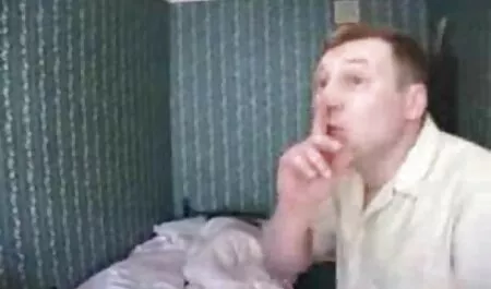 بلوند سکسی توسط یک پسر لعنتی می شود. دانلود فیلم دوبله فارسی سکسی