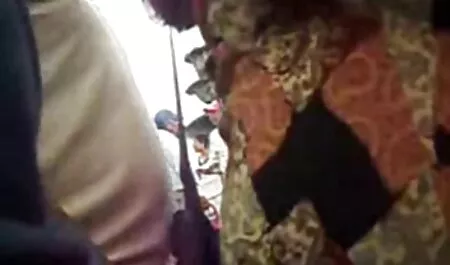 دوست پسر Milf از درون سوراخ در شلوار جوراب شسته شده و سکس با دوبله فارسی Creampied