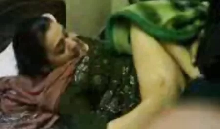Prankster همسر Fild Dildo عظیم را در دوربین فیلم فارسی سکسی خانگی فاش می کند