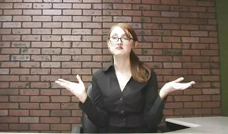 مرد سینه را لمس می کند. فیلم زیرنویس سکسی