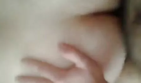 سبزه در جوراب شلواری ، از blowjob ، روغن گرفتن می دهد کانال تلگرام سکس فارسی