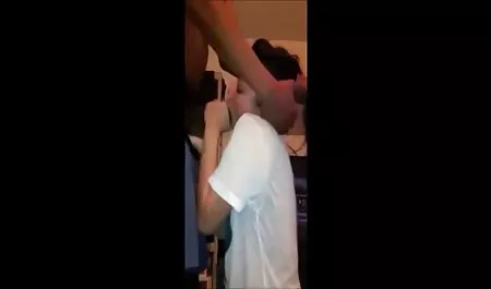 پرستار در جوراب های سفید لعنتی می كليپ سكسي فارسي شود.