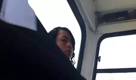 جوجه آبنوس لاغر دیک بزرگ سوپر سکس فارسی را می خورد